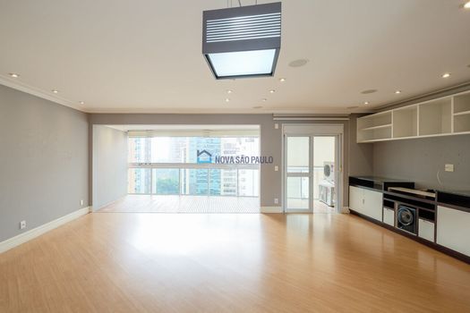 Foto 1 do(a) Apartamento de 4 quartos à venda em Vila Olímpia, São Paulo