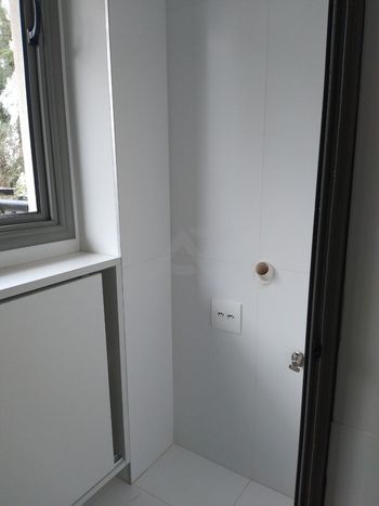 Foto 9 do(a) Apartamento de 2 quartos para alugar em Três Figueiras, Porto Alegre