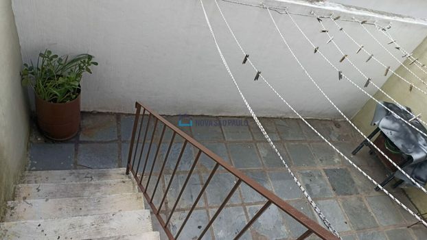 Foto 9 do(a) Casa de 3 quartos à venda em Vila São Paulo, São Paulo