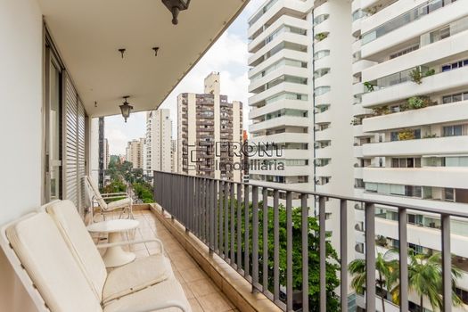 Foto 1 do(a) Apartamento de 3 quartos à venda em Indianópolis, São Paulo