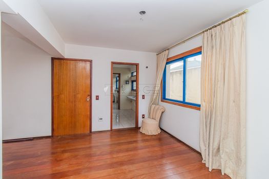 Foto 5 do(a) Apartamento de 3 quartos à venda em Chácara das Pedras, Porto Alegre