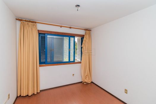 Foto 13 do(a) Apartamento de 3 quartos à venda em Chácara das Pedras, Porto Alegre