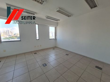 Foto 4 do(a) Sala / Conjunto Comercial false para alugar em Centro, Florianópolis