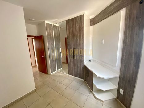 Foto 6 do(a) Apartamento de 3 quartos à venda em Jardim Botânico, Araraquara