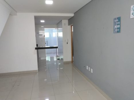 Foto 2 do(a) Apartamento de 2 quartos à venda em Copacabana, Belo Horizonte
