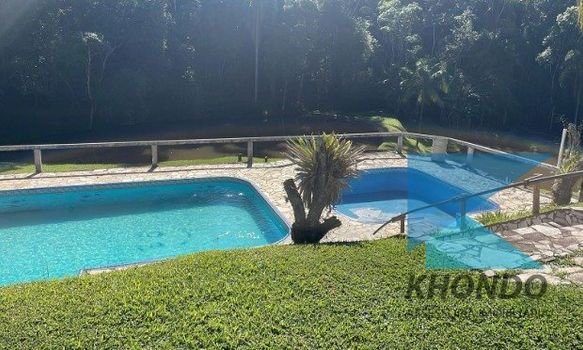 Foto 5 do(a) Fazenda / Sítio / Chácara de 5 quartos à venda em null, São Lourenço da Serra