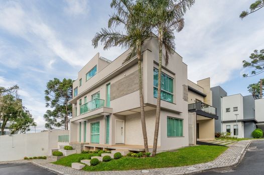 Foto 3 do(a) Casa em Condomínio de 4 quartos à venda em Bacacheri, Curitiba