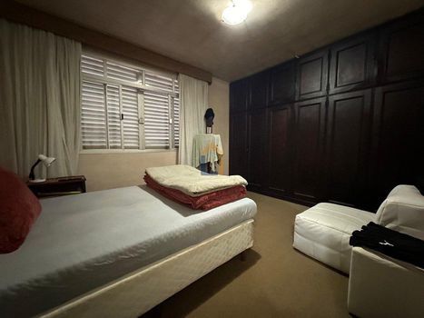 Foto 30 do(a) Casa de 6 quartos à venda em Santa Quitéria, Curitiba