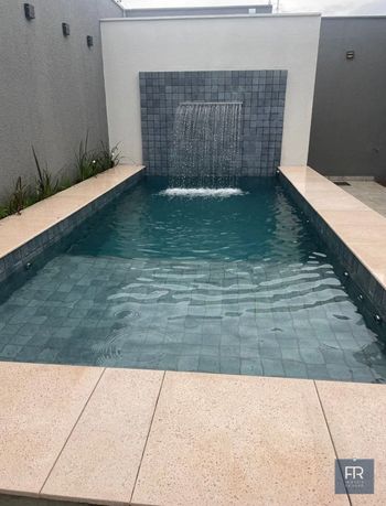 Foto 1 do(a) Casa de 3 quartos à venda em Jardim Botânico, Uberlândia