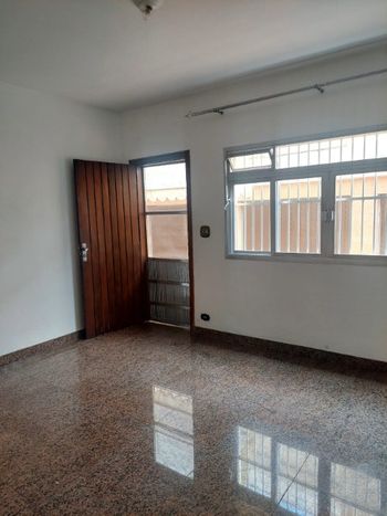 Foto 8 do(a) Casa de 4 quartos à venda em Vila Santa Clara, São Paulo