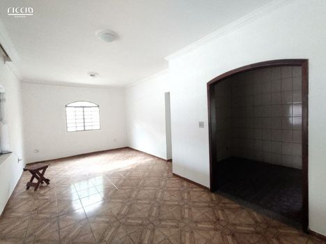 Foto 1 do(a) Casa de 3 quartos à venda em Jardim Satélite, São José dos Campos