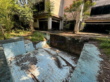 Foto 7 do(a) Casa de 5 quartos à venda em Retiro Morumbi, São Paulo