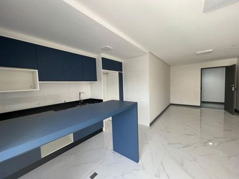 Foto 3 do(a) Apartamento de 2 quartos à venda em Saco dos Limões, Florianópolis