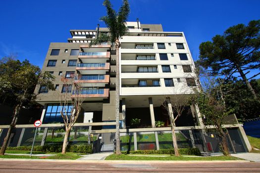 Foto 3 do(a) Apartamento de 3 quartos à venda em Cristo Rei, Curitiba