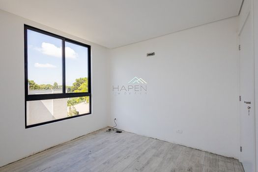 Foto 20 do(a) Casa em Condomínio de 3 quartos à venda em Santo Inácio, Curitiba