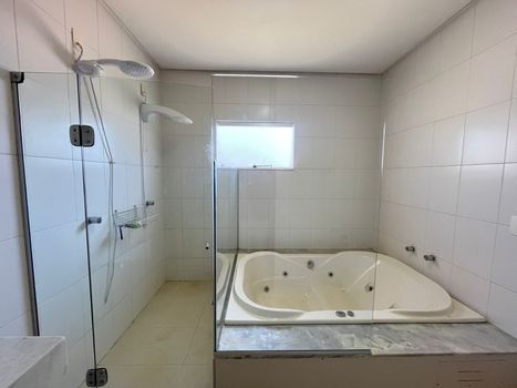 Foto 14 do(a) Casa de 5 quartos para alugar em Setor de Mansões do Lago Norte, Brasília