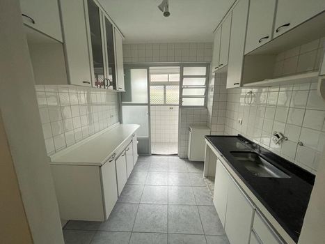 Foto 14 do(a) Apartamento de 2 quartos à venda em Vila Inglesa, São Paulo