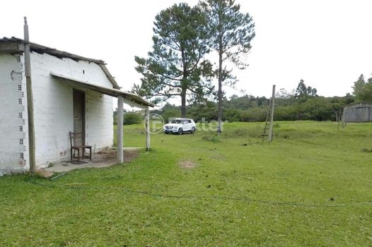 Foto 5 do(a) Fazenda / Sítio / Chácara de 3 quartos à venda em Passo do Vigário, Viamão