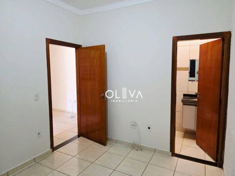 Foto 4 do(a) Casa de 3 quartos à venda em Jardim Caparroz, São José do Rio Preto