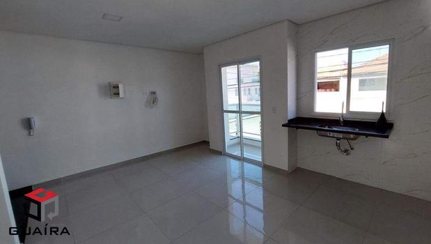 Foto 5 do(a) Casa de 3 quartos à venda em Jardim Ocara, Santo André