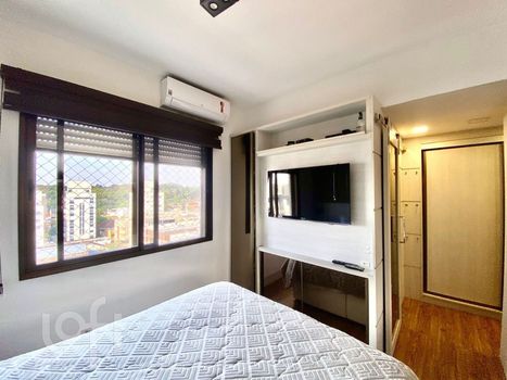 Foto 29 do(a) Apartamento de 3 quartos à venda em São João, Porto Alegre