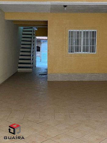 Foto 3 do(a) Casa de 4 quartos à venda em Cidade Vargas, São Paulo