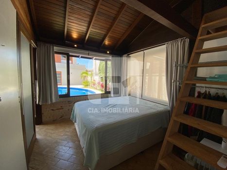Foto 20 do(a) Casa em Condomínio de 4 quartos à venda em Rio Tavares, Florianópolis