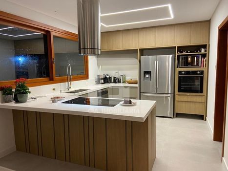 Foto 6 do(a) Casa em Condomínio de 4 quartos à venda em Rio Tavares, Florianópolis