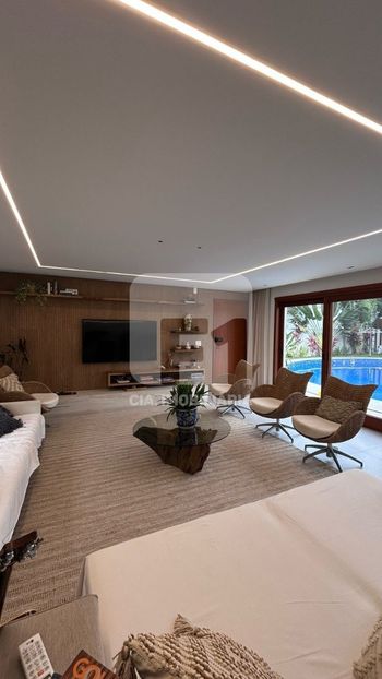 Foto 38 do(a) Casa em Condomínio de 4 quartos à venda em Rio Tavares, Florianópolis