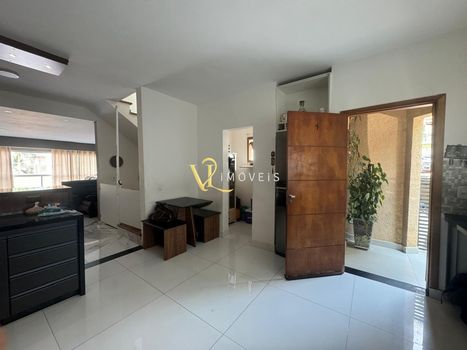 Foto 3 do(a) Casa em Condomínio de 3 quartos à venda em Jardim Rio das Pedras, Cotia