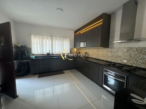 Foto 2 do(a) Casa em Condomínio de 3 quartos à venda em Jardim Rio das Pedras, Cotia