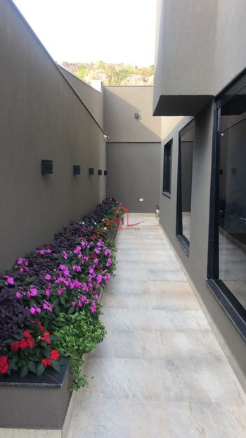 Foto 15 do(a) Casa de 4 quartos à venda em Jardim Florestal, Jundiaí