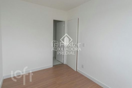 Foto 6 do(a) Apartamento de 2 quartos à venda em São Sebastião, Porto Alegre