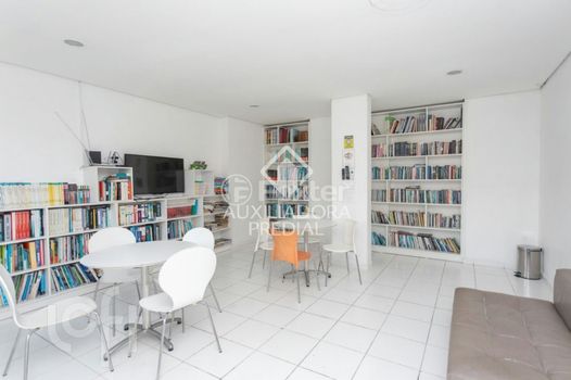 Foto 35 do(a) Apartamento de 2 quartos à venda em São Sebastião, Porto Alegre
