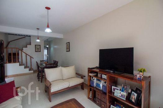 Foto 4 do(a) Casa de 3 quartos à venda em Jardim Melo, São Paulo