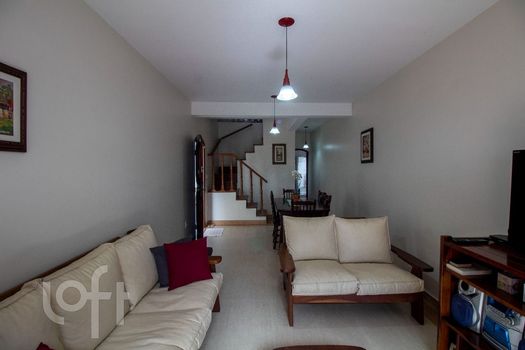 Foto 5 do(a) Casa de 3 quartos à venda em Jardim Melo, São Paulo