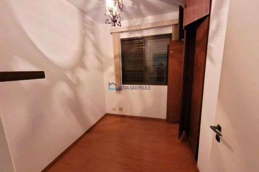 Foto 9 do(a) Apartamento de 3 quartos à venda em Jardim da Saúde, São Paulo