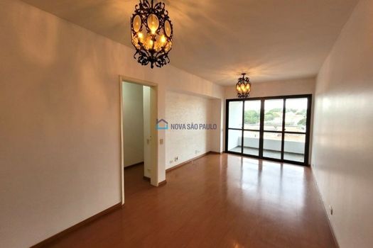 Foto 1 do(a) Apartamento de 3 quartos à venda em Jardim da Saúde, São Paulo