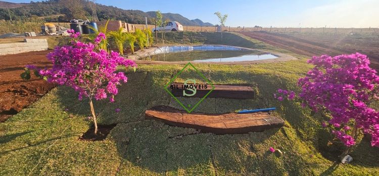 Foto 17 do(a) Fazenda / Sítio / Chácara de 2 quartos à venda em null, Mateus Leme