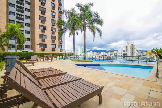 Foto 47 do(a) Apartamento de 3 quartos à venda em Rio Branco, Porto Alegre