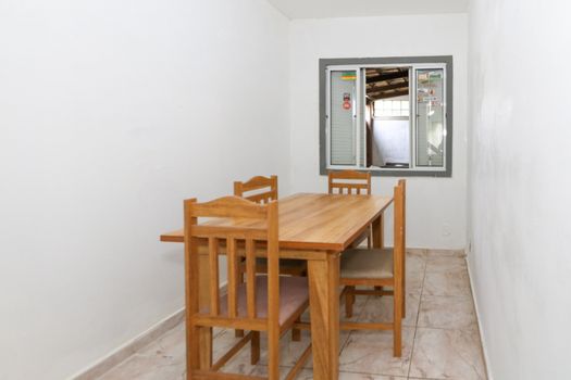 Foto 6 do(a) Casa de 3 quartos à venda em Rio Branco, Canoas
