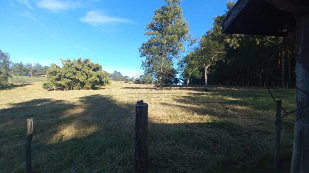 Foto 3 do(a) Fazenda / Sítio / Chácara de 3 quartos à venda em Área Rural de Piratininga, Piratininga