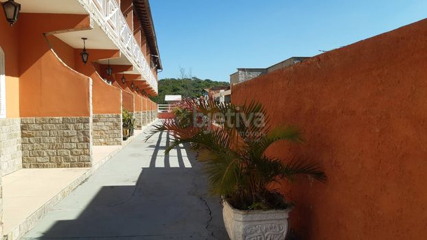 Foto 2 do(a) Casa em Condomínio de 3 quartos à venda em Peró, Cabo Frio