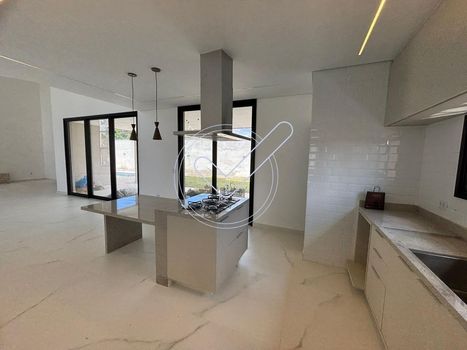 Foto 15 do(a) Casa em Condomínio de 4 quartos à venda em Quintas do Ingaí, Santana de Parnaíba