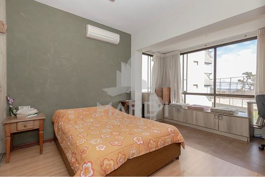 Foto 18 do(a) Apartamento de 3 quartos à venda em Tristeza, Porto Alegre
