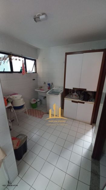 Foto 15 do(a) Apartamento de 3 quartos à venda em Ponta Verde, Maceió