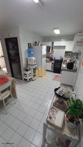 Foto 7 do(a) Apartamento de 3 quartos à venda em Ponta Verde, Maceió