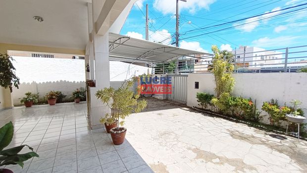 Foto 4 do(a) Casa de 4 quartos à venda em Jardim Cidade Universitária, João Pessoa