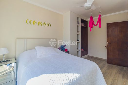 Foto 17 do(a) Casa em Condomínio de 3 quartos à venda em Hípica, Porto Alegre