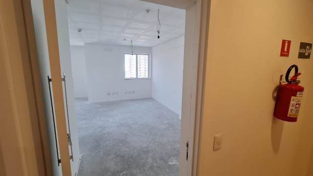 Foto 15 do(a) Sala / Conjunto Comercial false para alugar em Vila Carrão, São Paulo